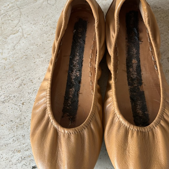 Camel Tieks Great Condition size 10 Tons of Wear to go… - Picture 6 of 6